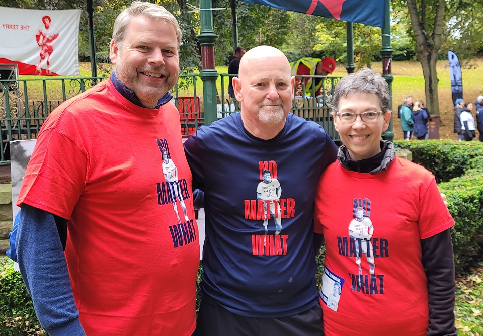 Neil-Fred-Jen-Terry-Fox-Run-Wrexham
